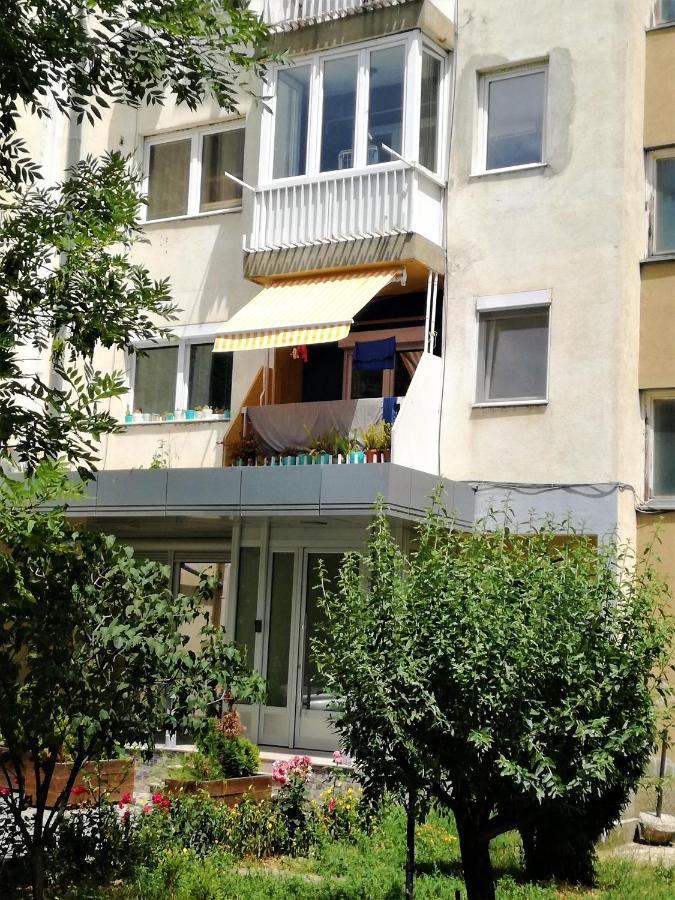 Two Bedroom Apartment Near Centre Ohrid Exterior photo